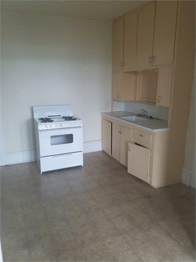 211 E Stephenson St Property Photo 24