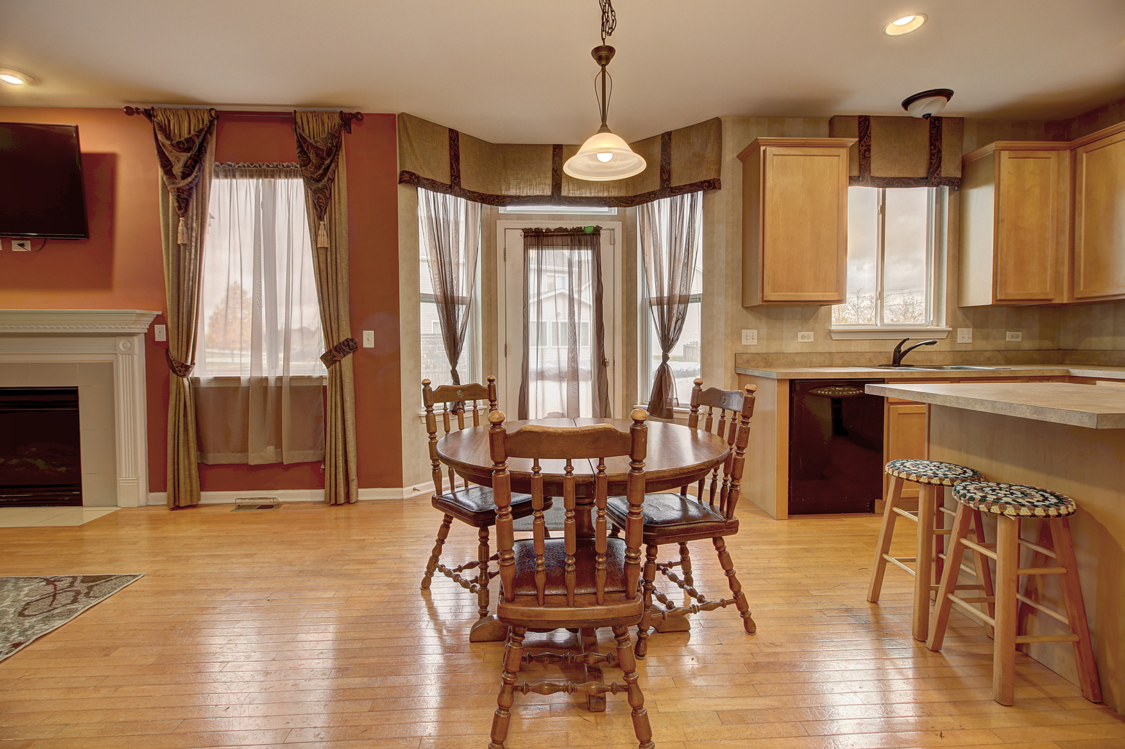 7207 Yorkshire Street Property Photo 6