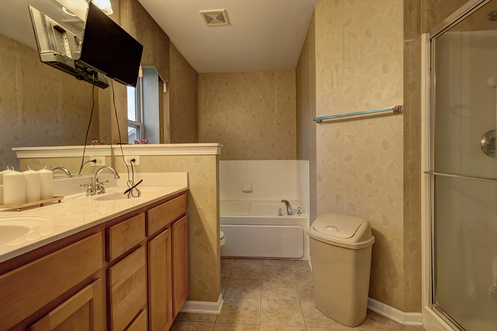 7207 Yorkshire Street Property Photo 21