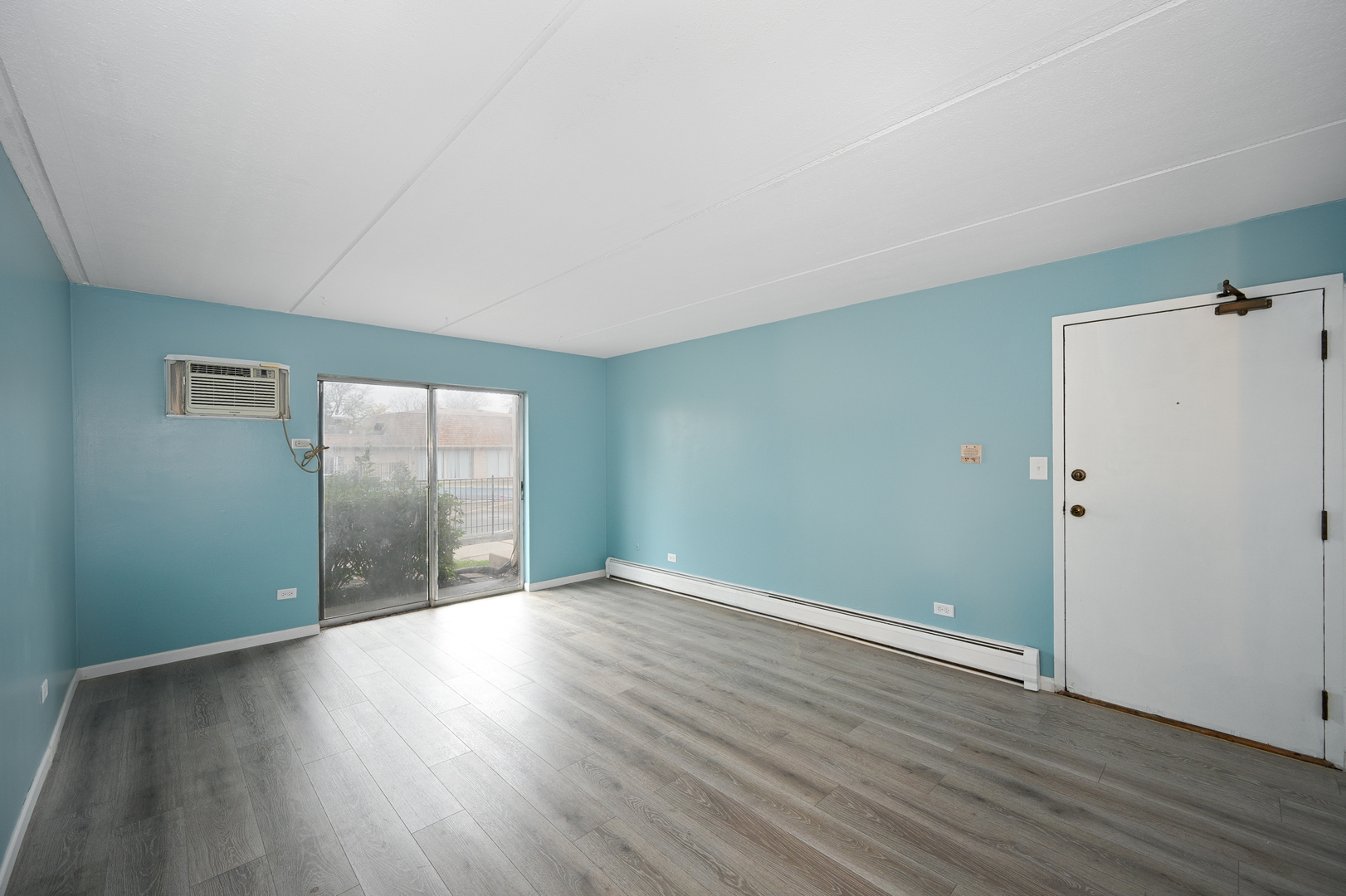 267 Shorewood Drive Gd Property Photo 4