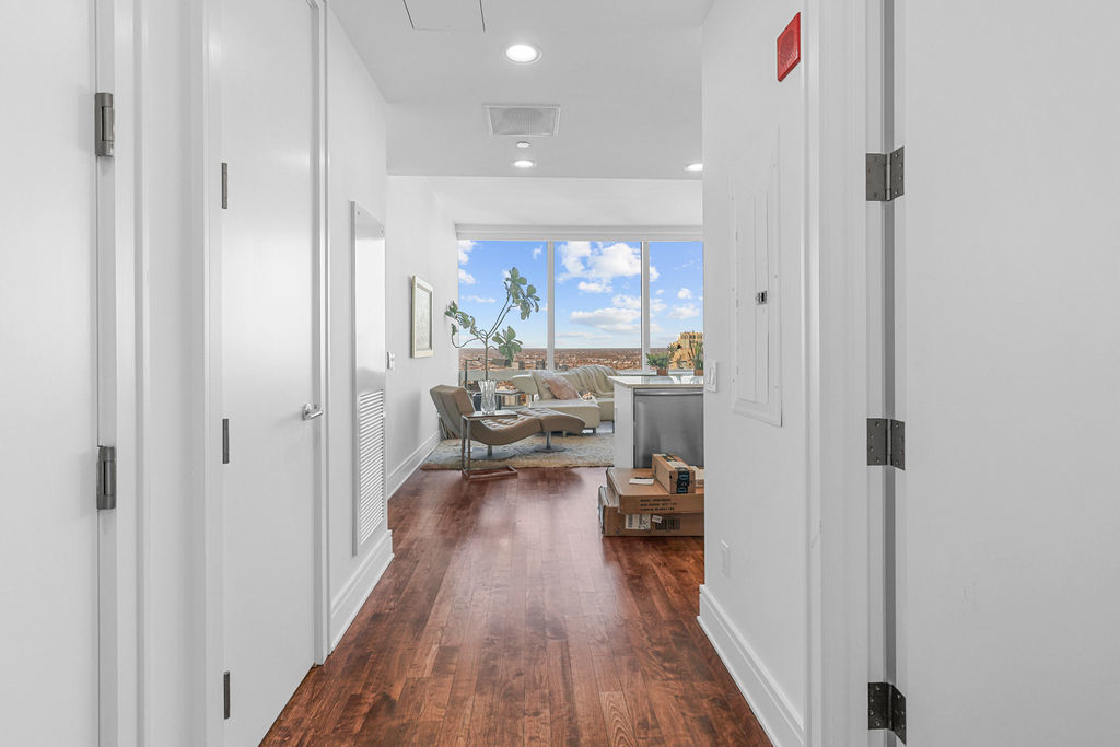 401 N Wabash Avenue 42e Property Photo 3