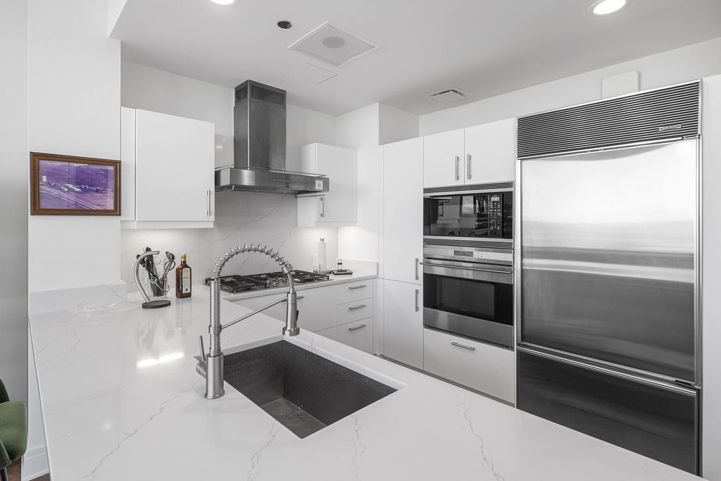 401 N Wabash Avenue 42e Property Photo 9