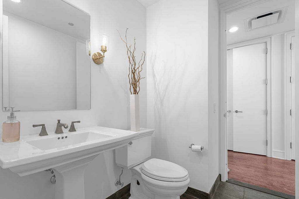 401 N Wabash Avenue 42e Property Photo 15