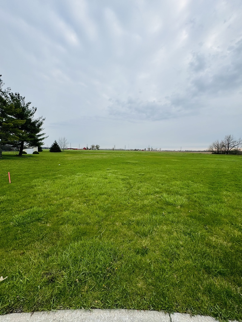 1039 Country Court Property Photo 1