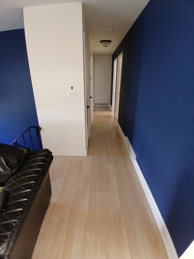 2121 Carmel Boulevard Property Photo 12