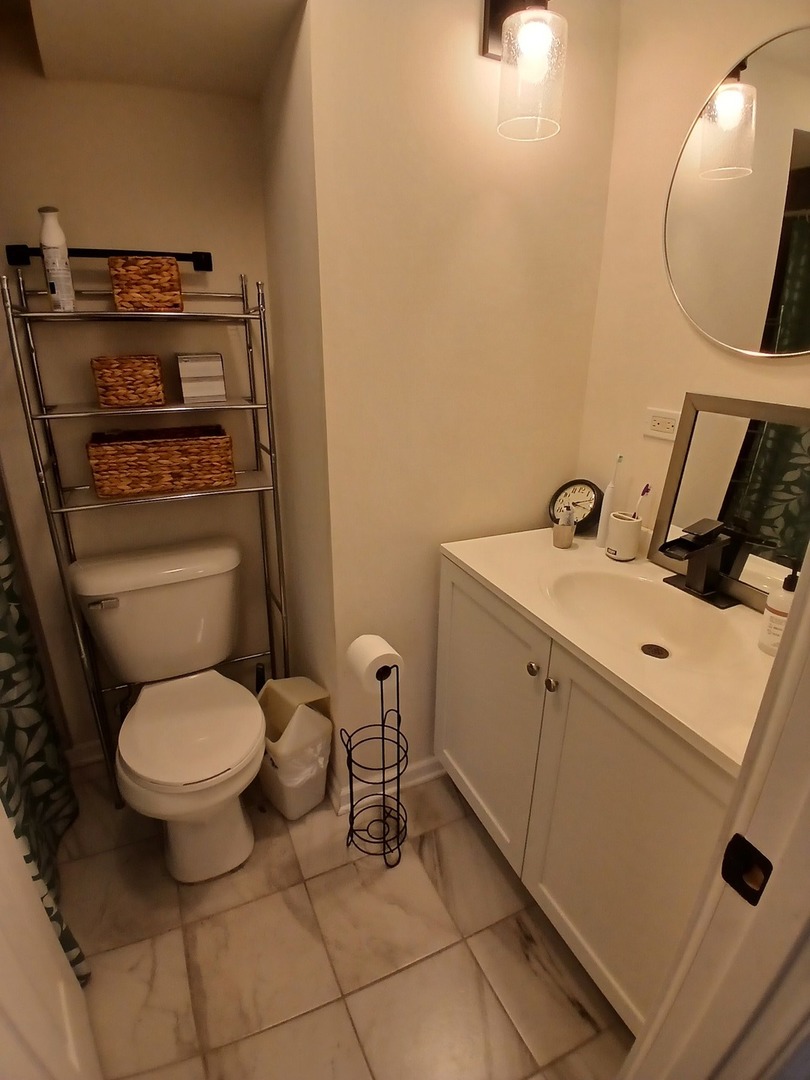 2121 Carmel Boulevard Property Photo 18