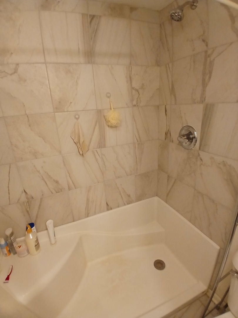2121 Carmel Boulevard Property Photo 19