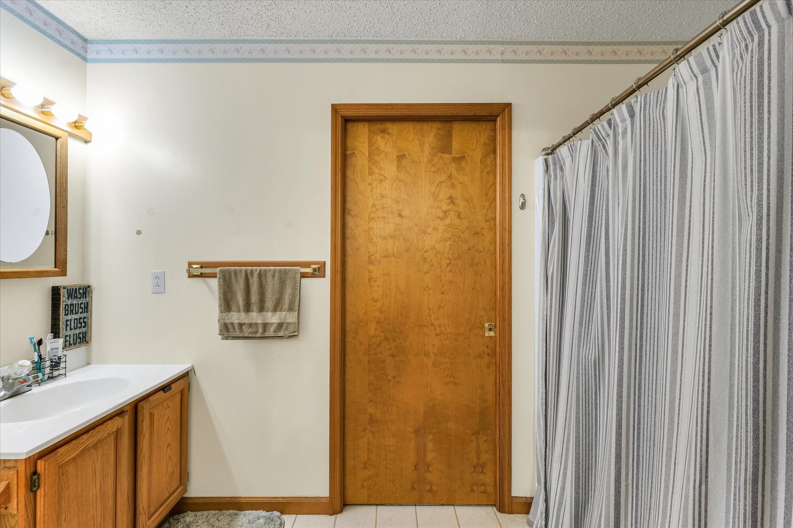 407 Bluff Street 407 Property Photo 29