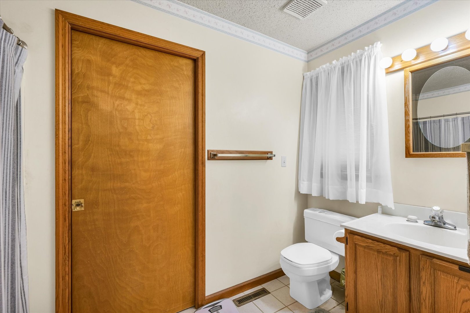 407 Bluff Street 407 Property Photo 36