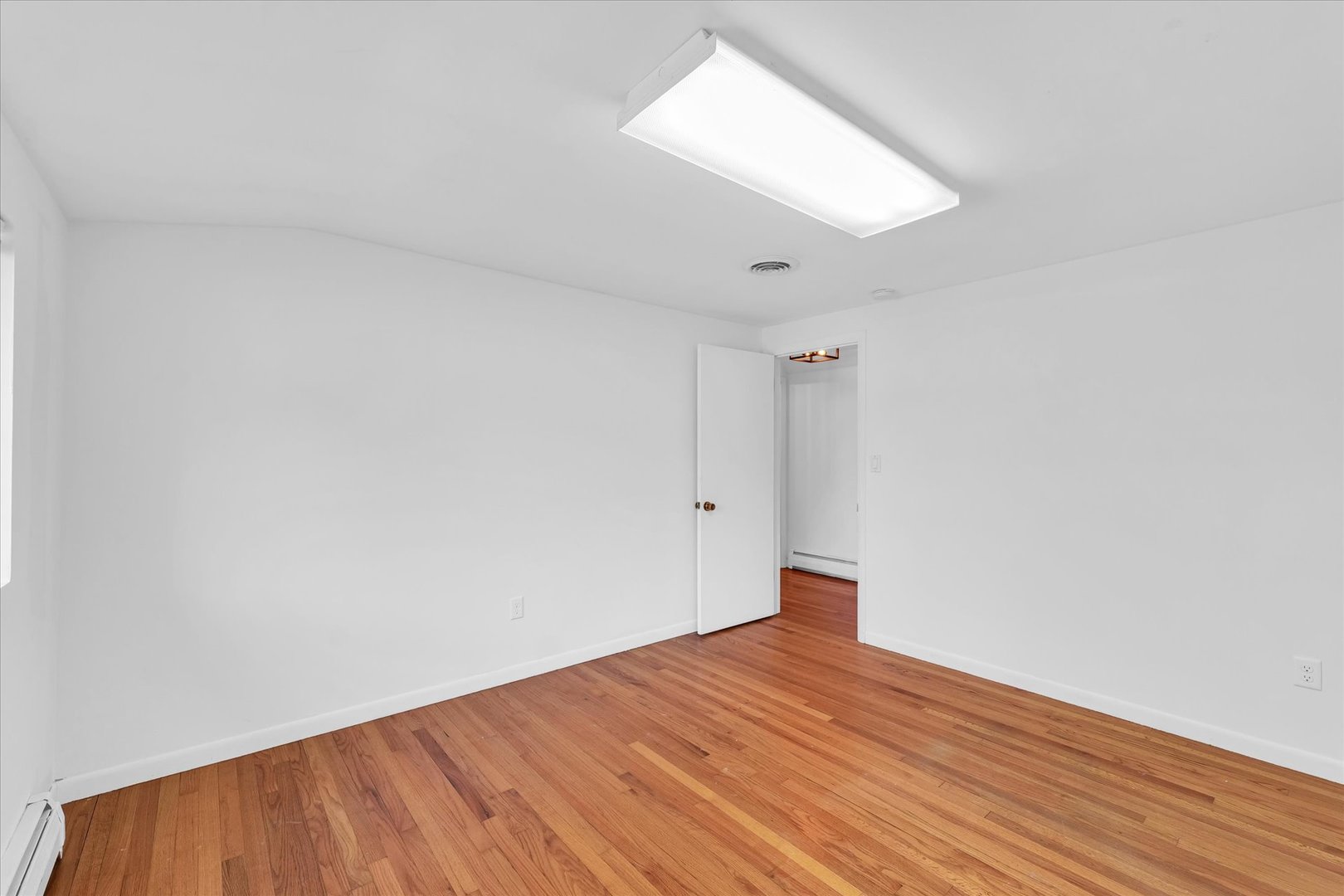 610 E Burkwood Court Property Photo 26