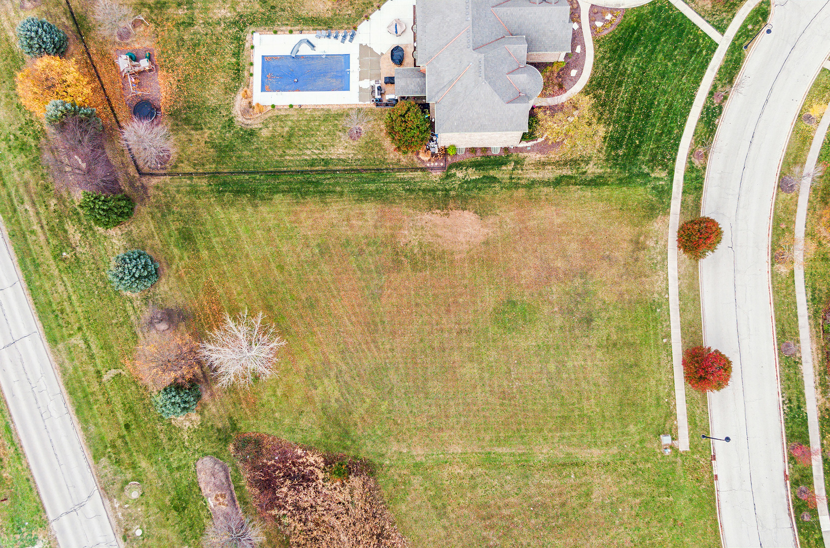 21438 Woodland Way Property Photo 9