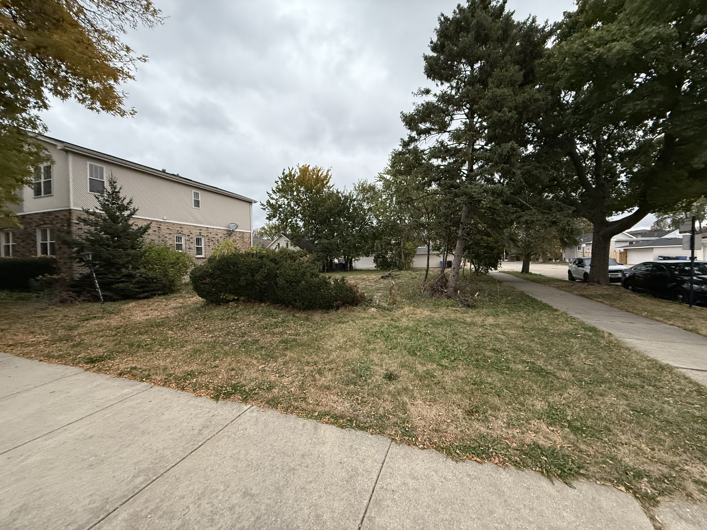 Lot 2 5401 N Mont Clare Avenue Property Photo 3