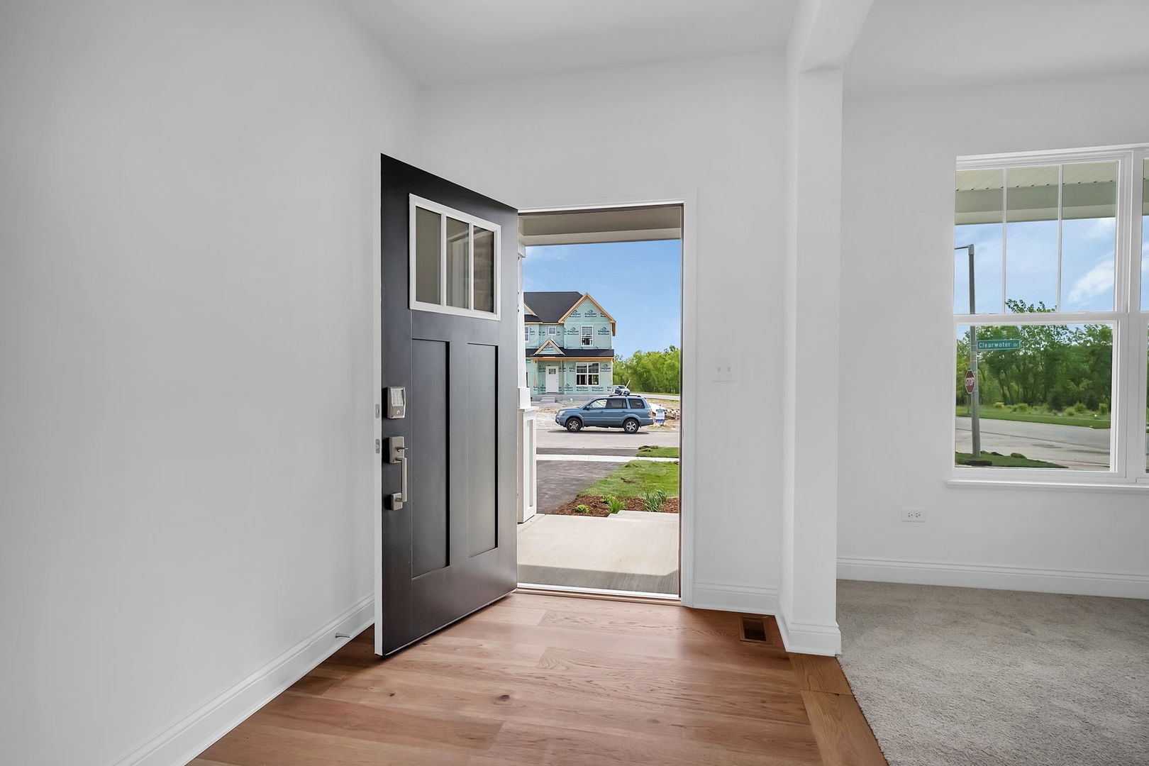 25508 W Rocky Creek Road Property Photo 3