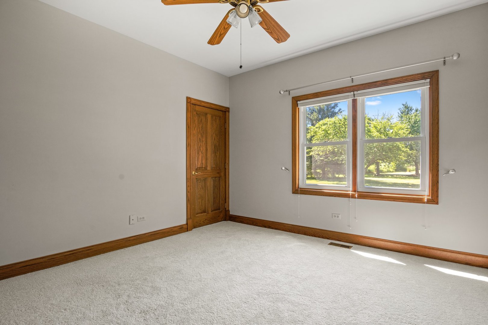 48w150 Mcgough Road Property Photo 29