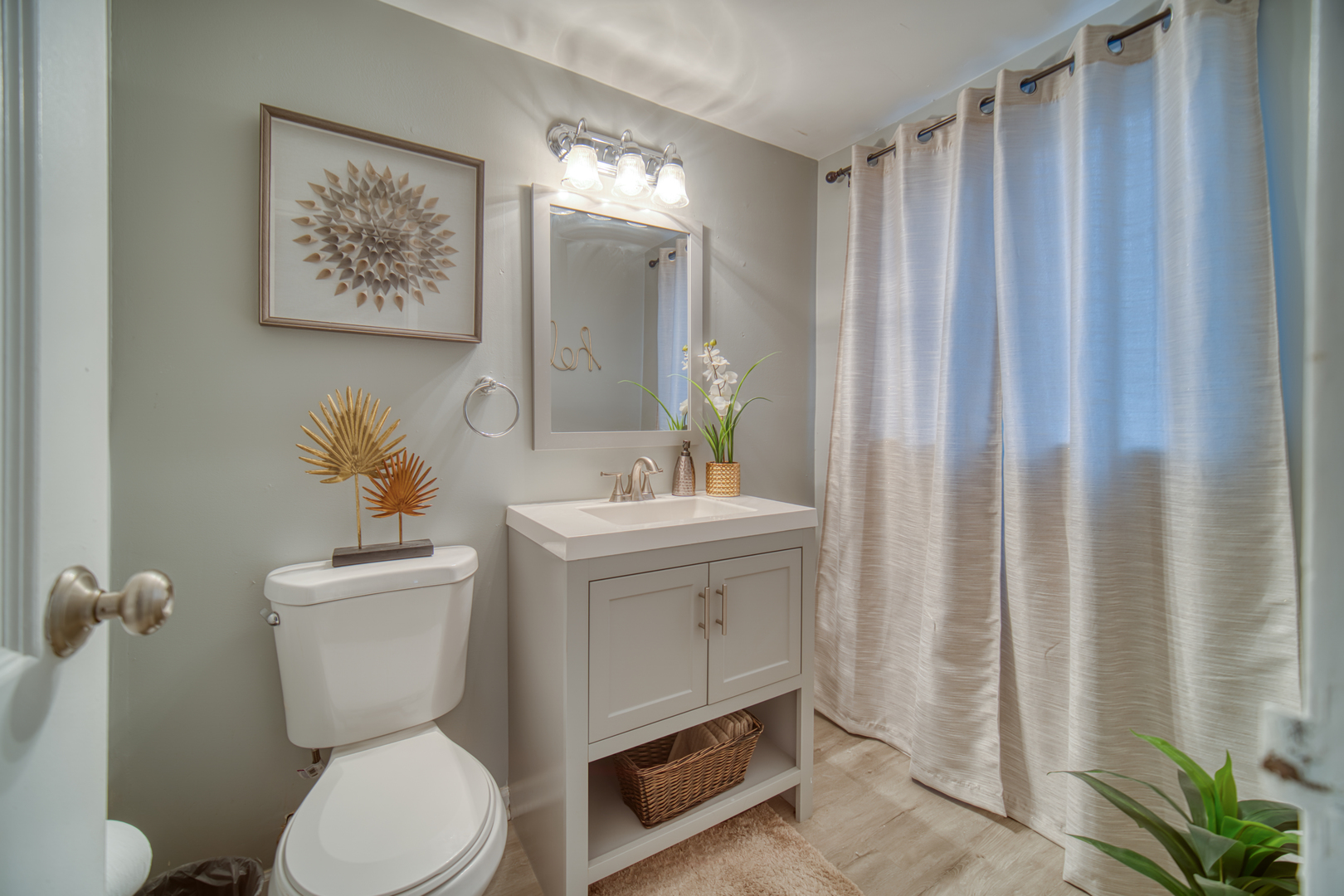135 Westwood Drive Property Photo 12