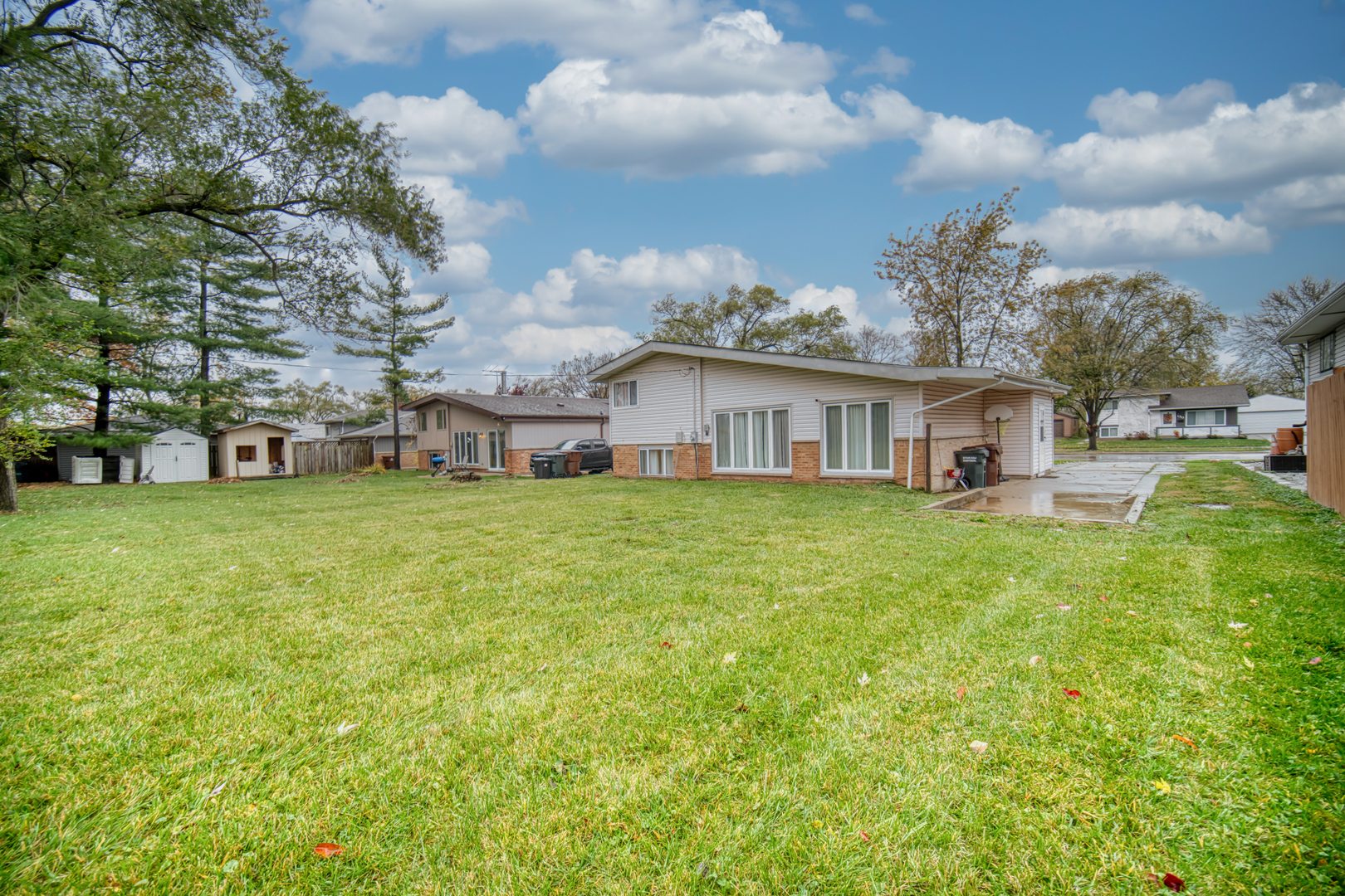 135 Westwood Drive Property Photo 16