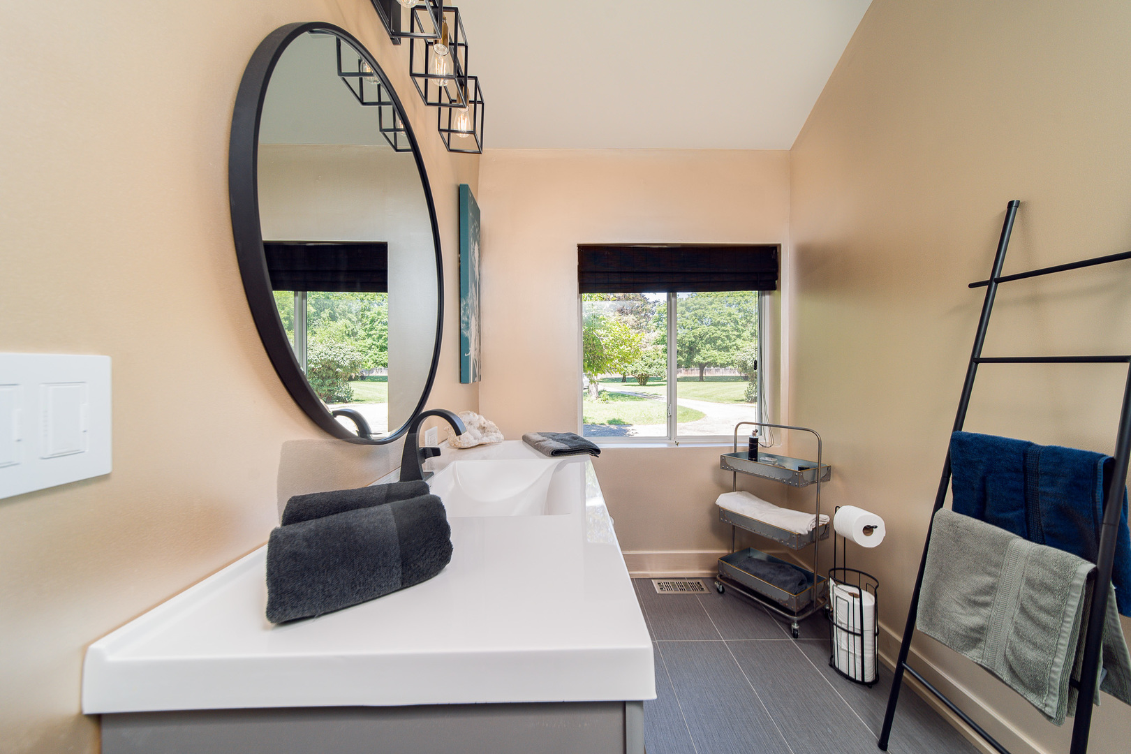20665 N Weiland Road Property Photo 16