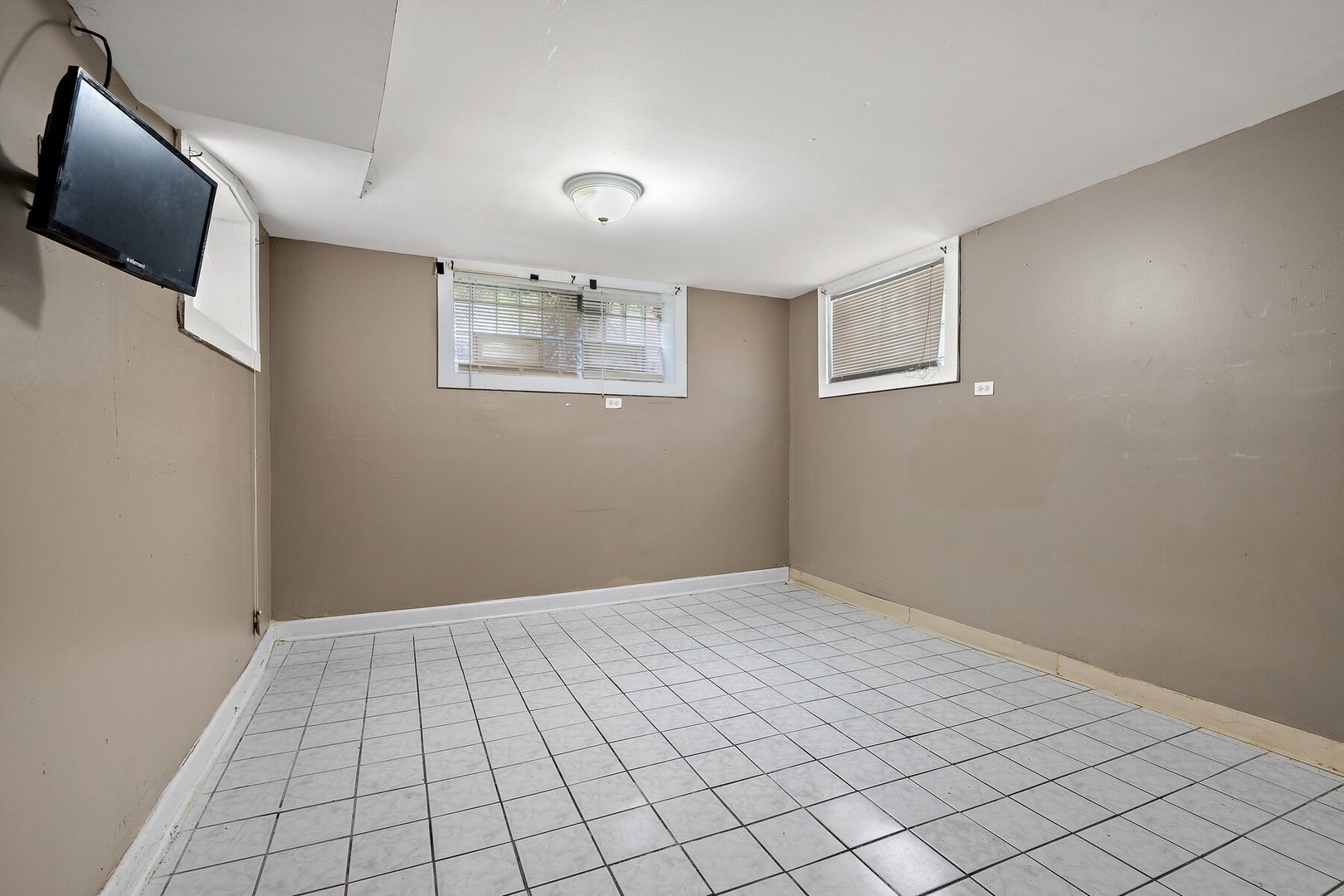 11346 S Parnell Avenue Property Photo 9