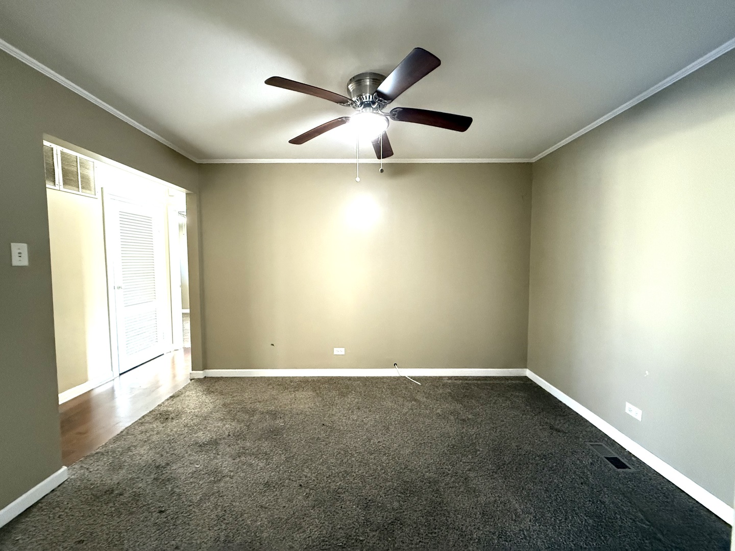 450 Shabbona Drive Property Photo 10