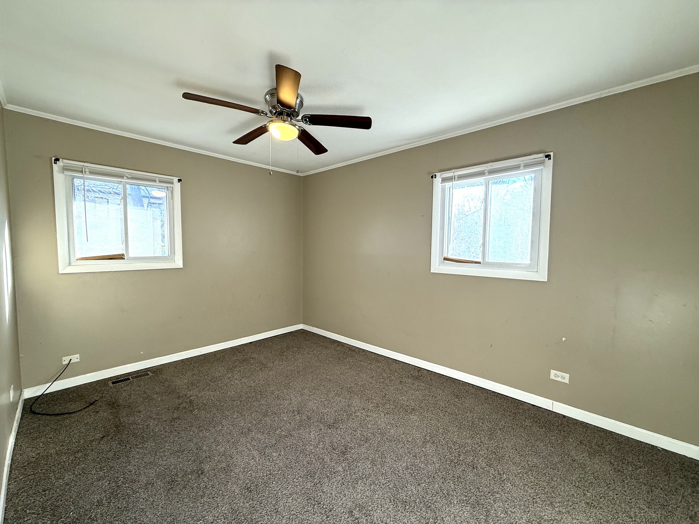 450 Shabbona Drive Property Photo 14