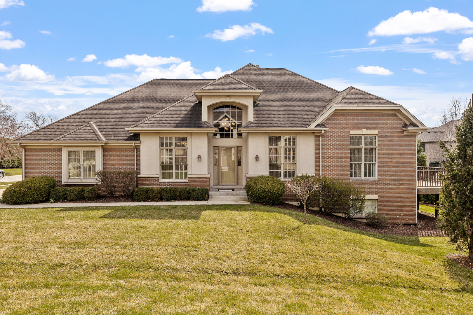 1028 Limestone Dr Property Photo 1