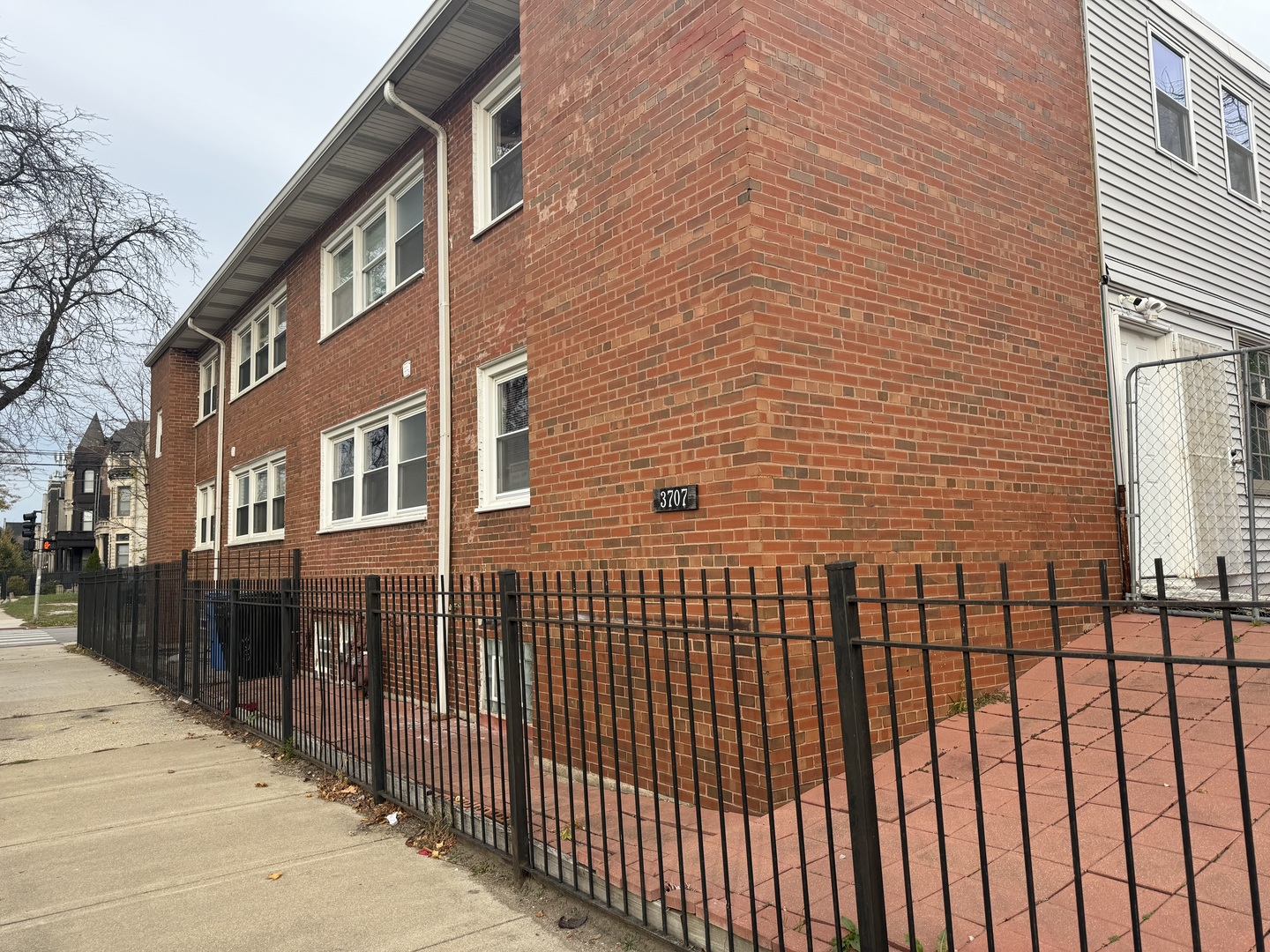 3707 S Michigan Avenue 2 Property Photo 1
