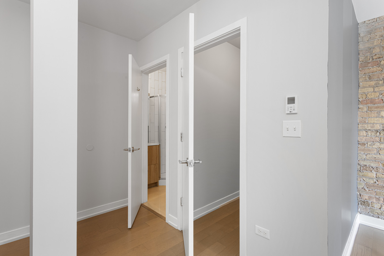 6019 N Winthrop Avenue 110 Property Photo 11