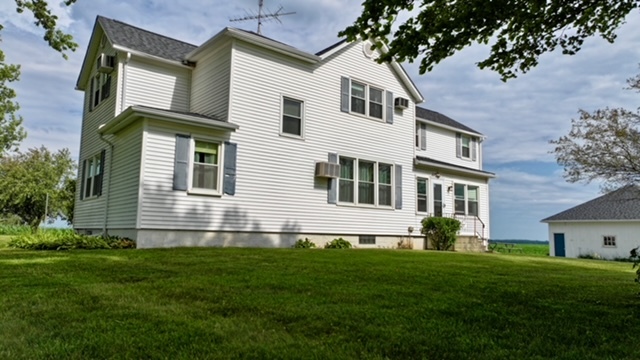 1893 Saint Marys Road Property Photo 3