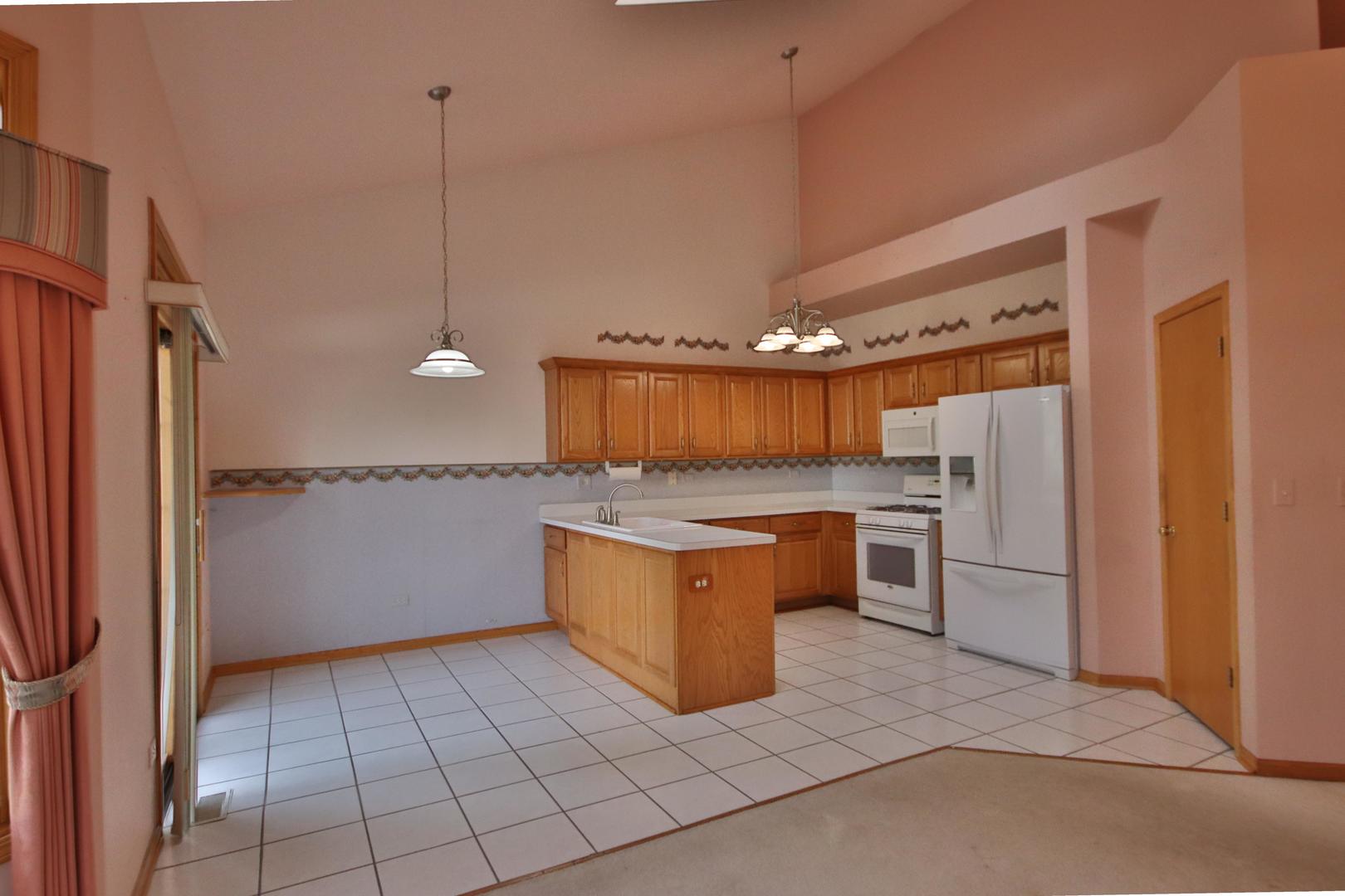 11104 Karen Drive Property Photo 4