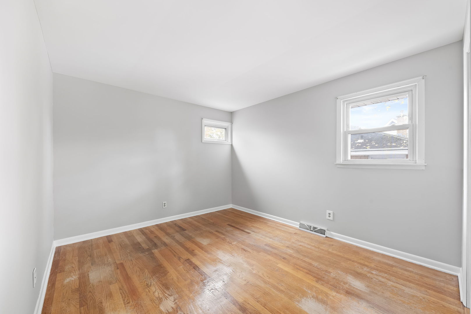 9408 Fran Lin Parkway Property Photo 10