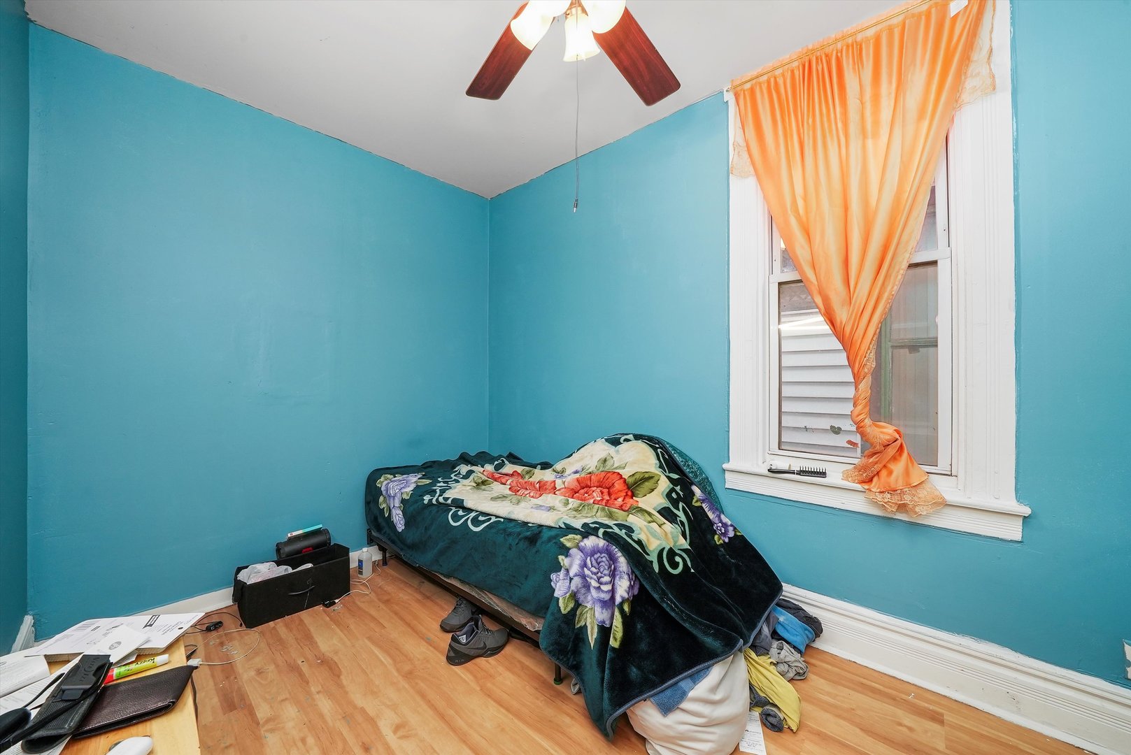 2922 E 78th Place Property Photo 10