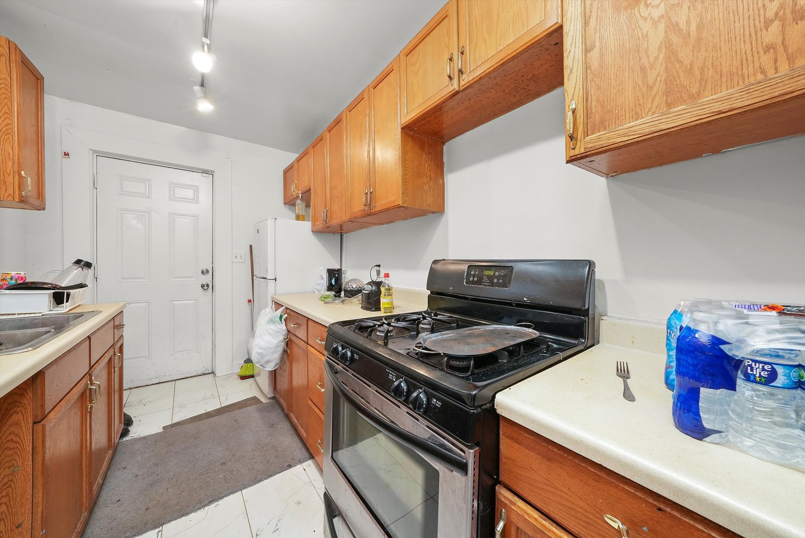 2922 E 78th Place Property Photo 14