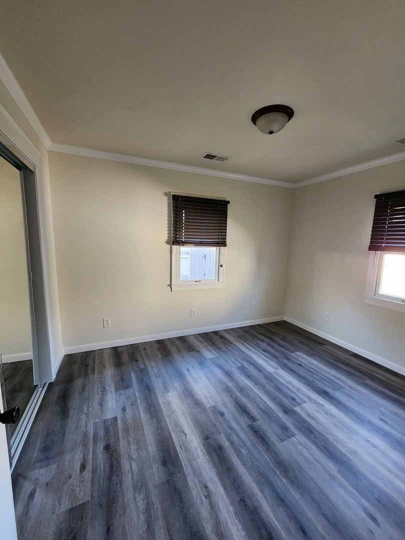 1614 Poplar Street Property Photo 7