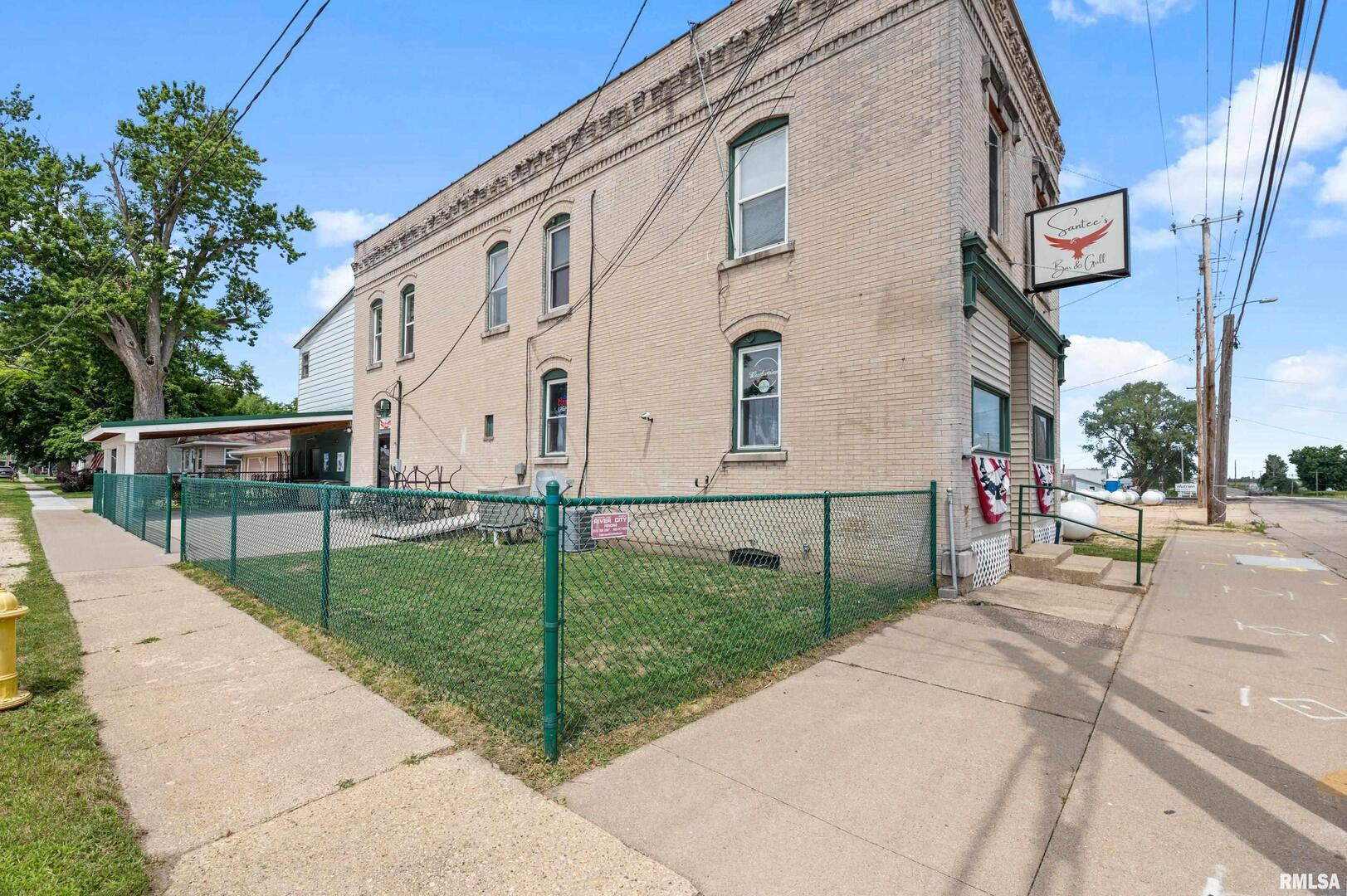 106 3rd Street Property Photo 2