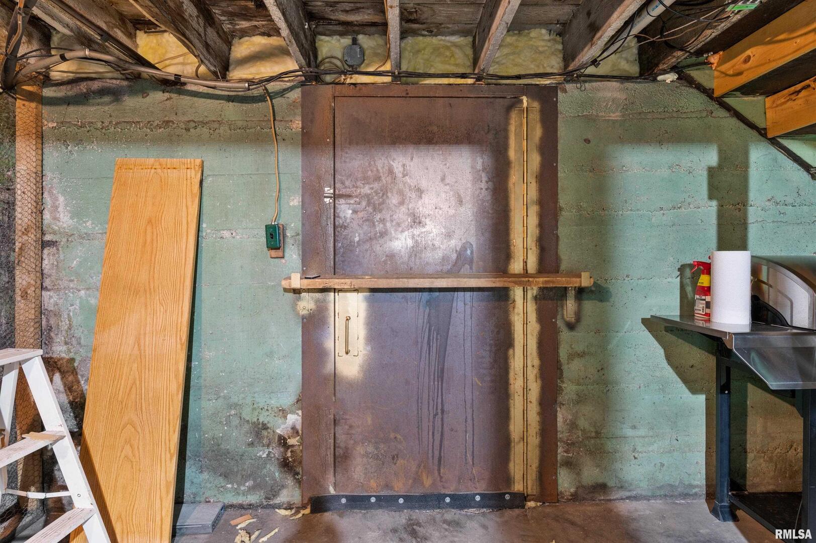 106 3rd Street Property Photo 19