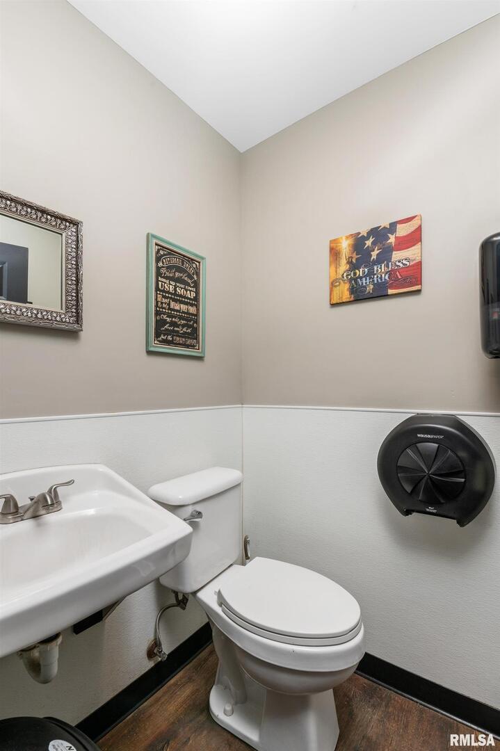106 3rd Street Property Photo 21