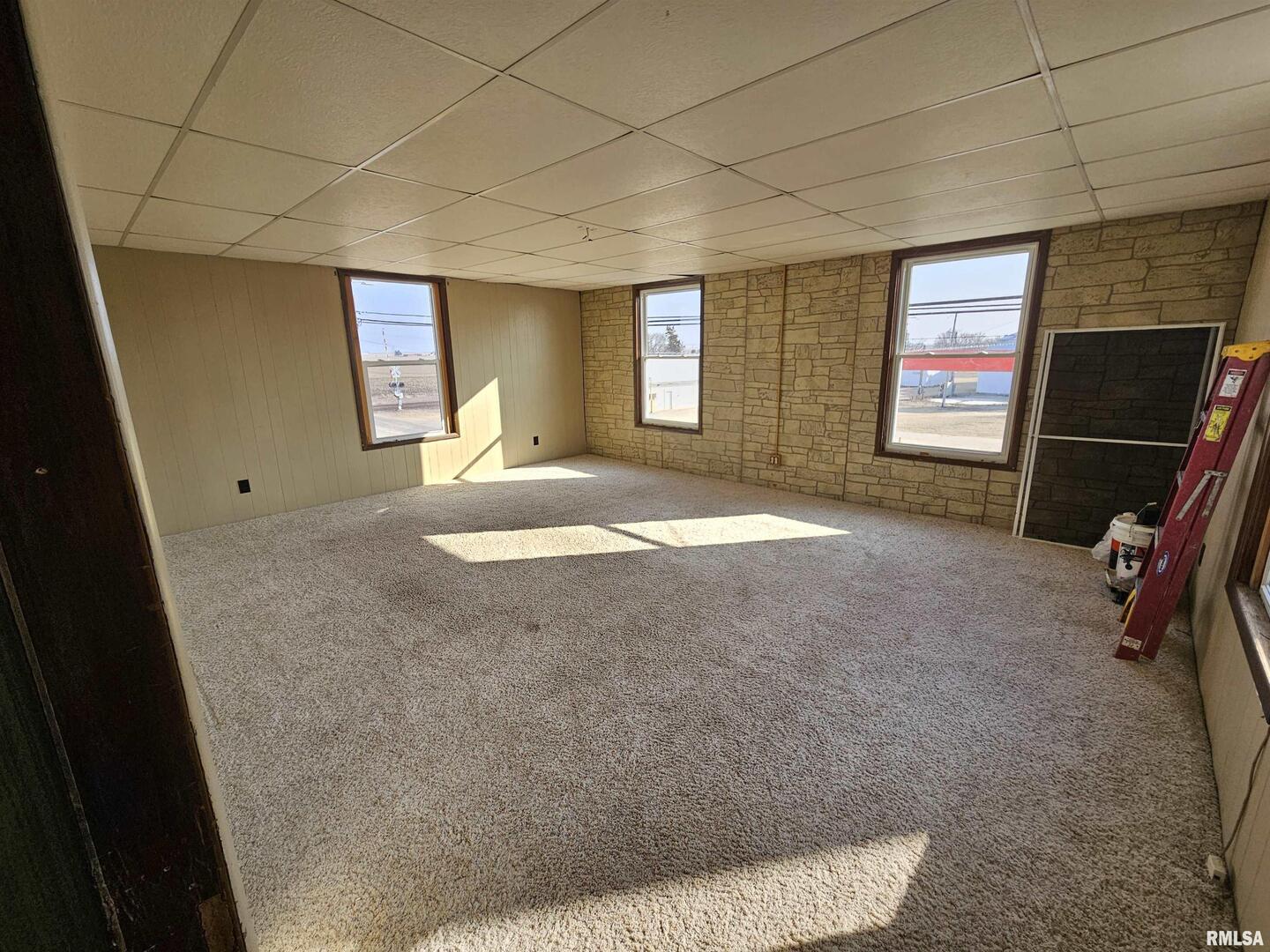106 3rd Street Property Photo 24