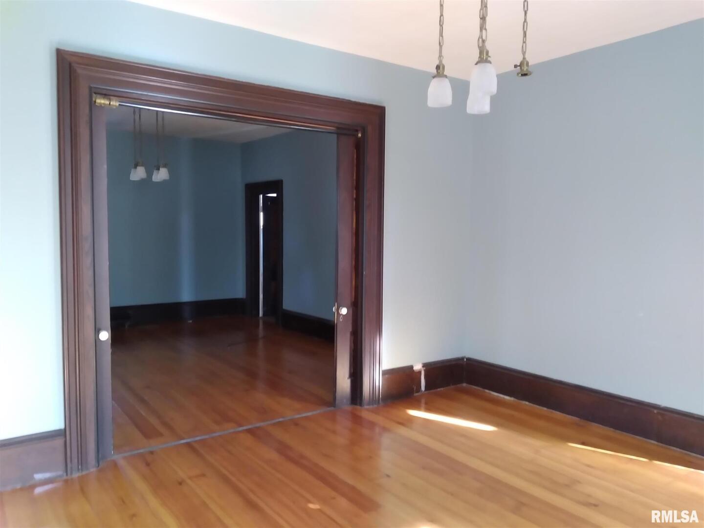 1018 8th Avenue Property Photo 14