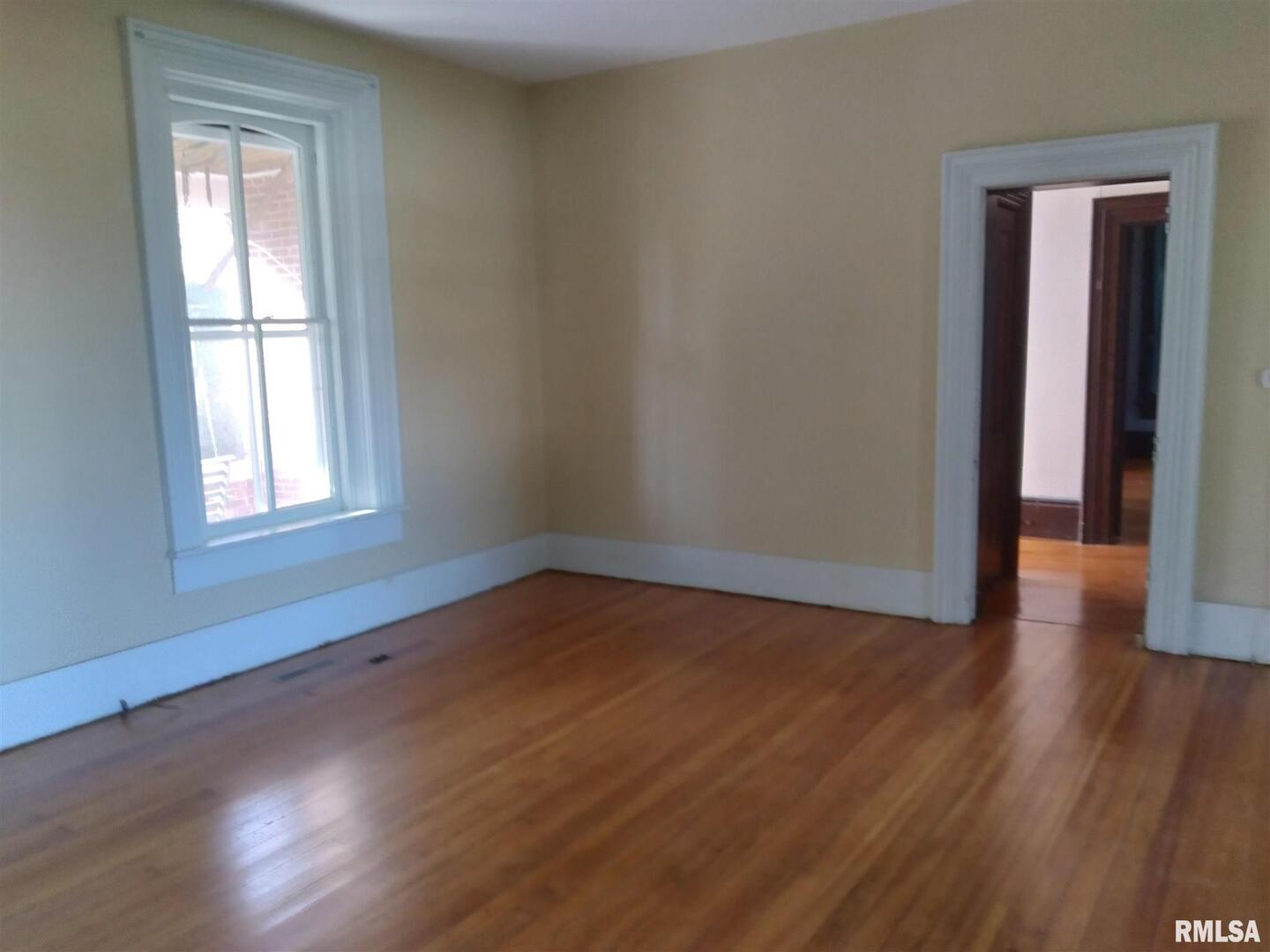 1018 8th Avenue Property Photo 15