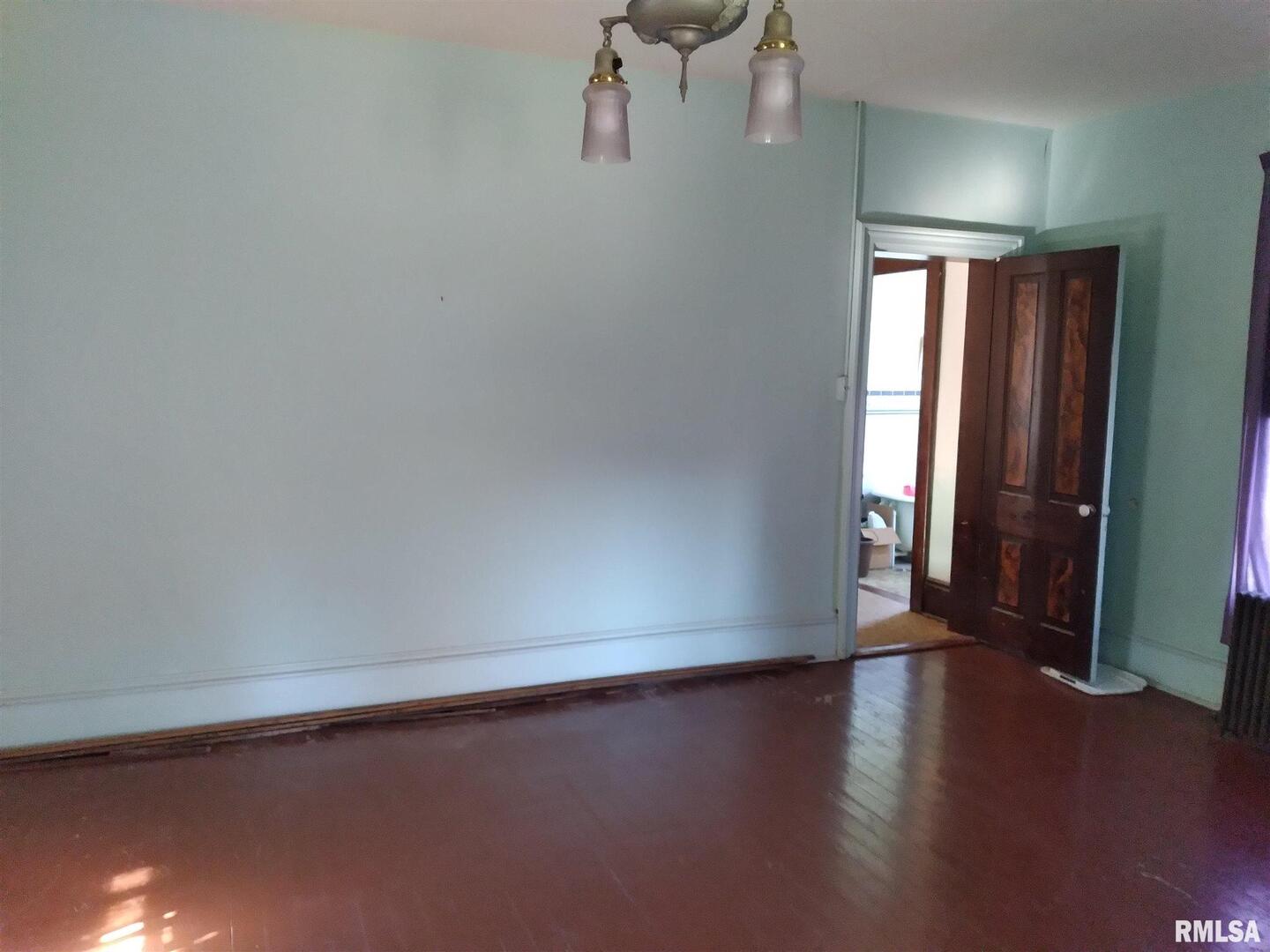 1018 8th Avenue Property Photo 19