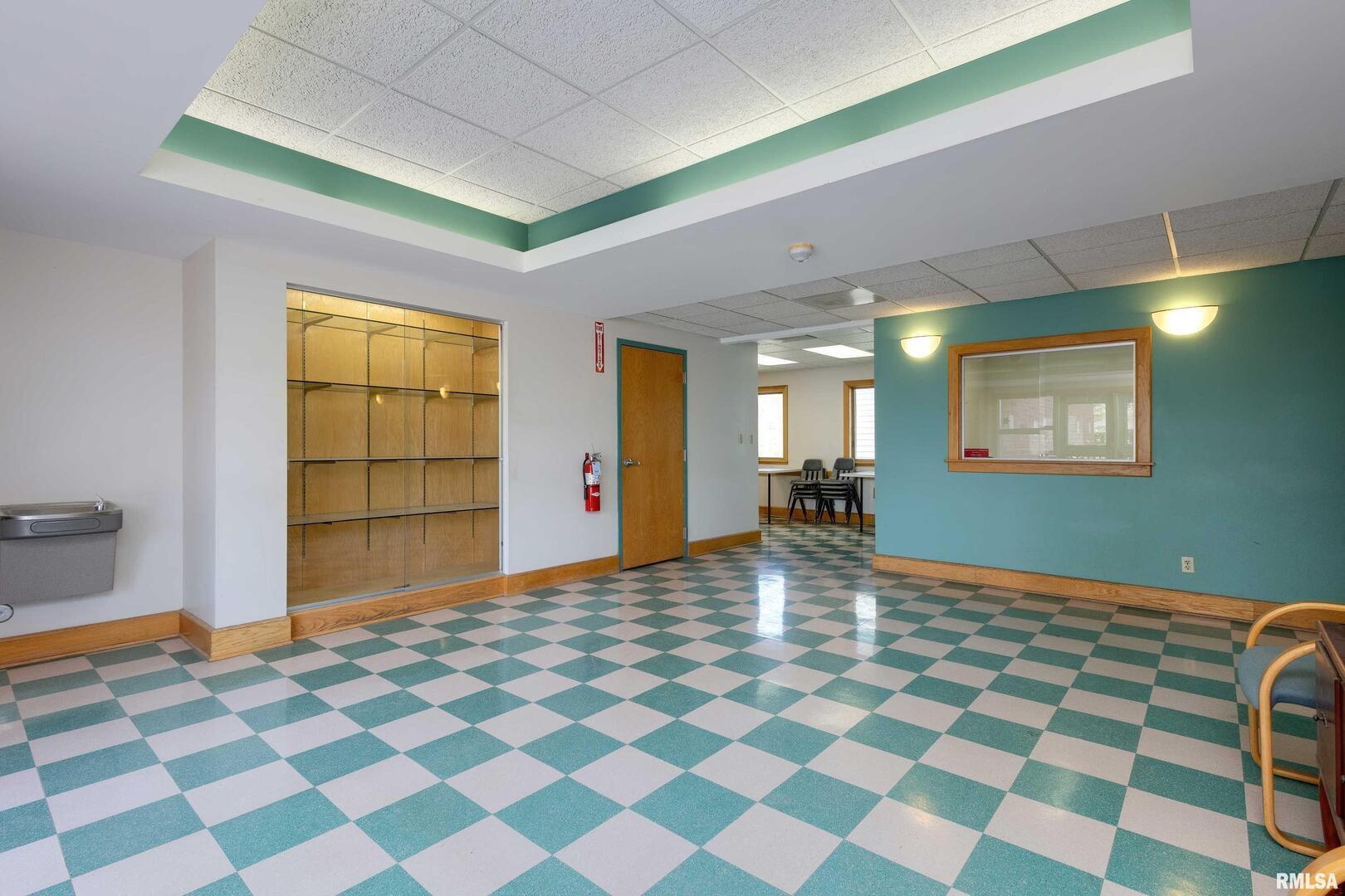 479 27th Street Property Photo 13