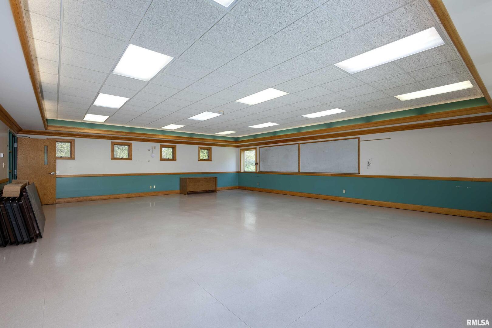479 27th Street Property Photo 16