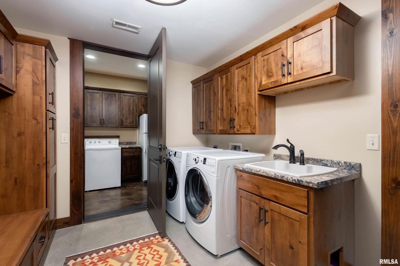 5122 N 230th Street Property Photo 18