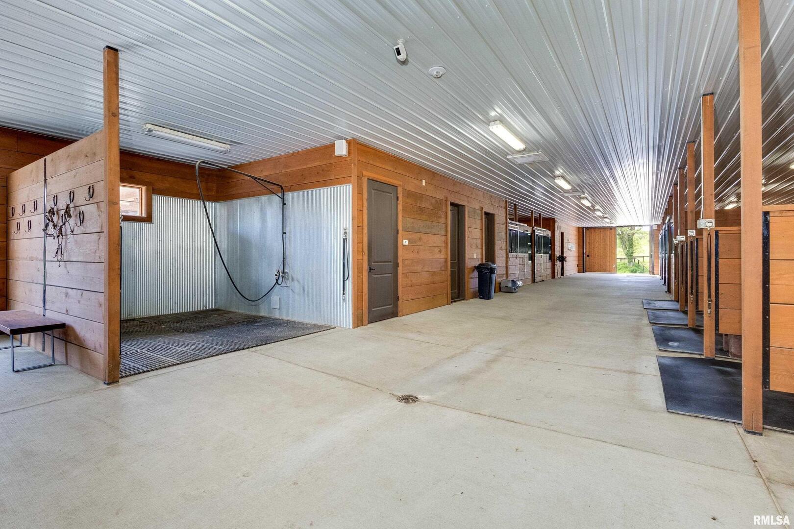 5122 N 230th Street Property Photo 55