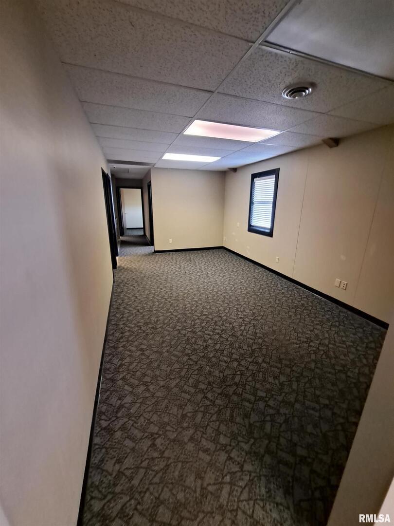 4711 N Brady Street Property Photo 4