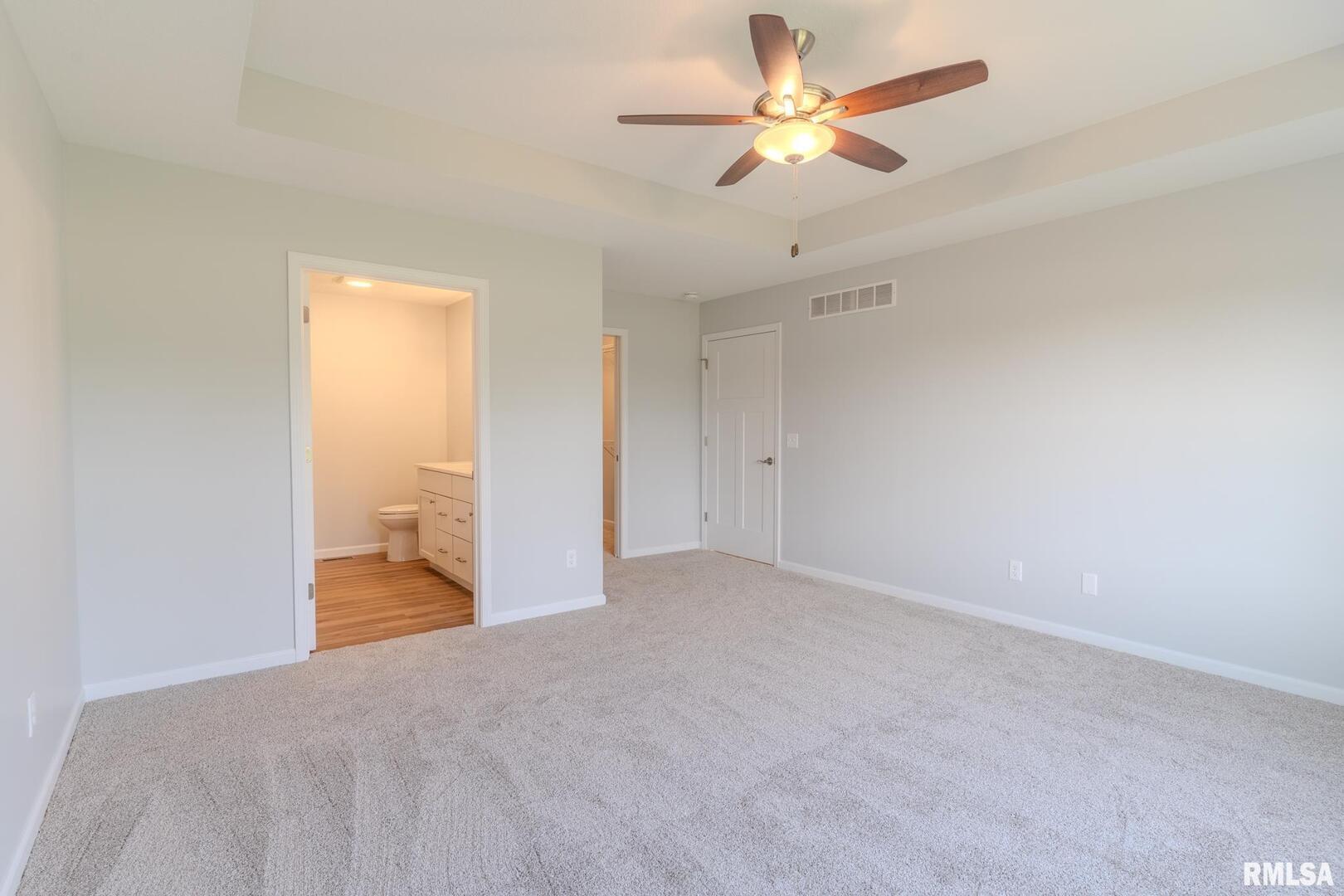 941 9th Avenue Property Photo 16