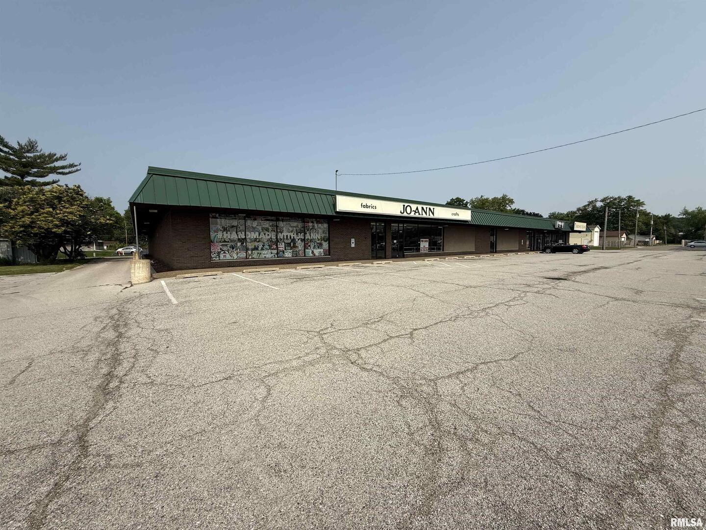 3911 16th Street Property Photo 3
