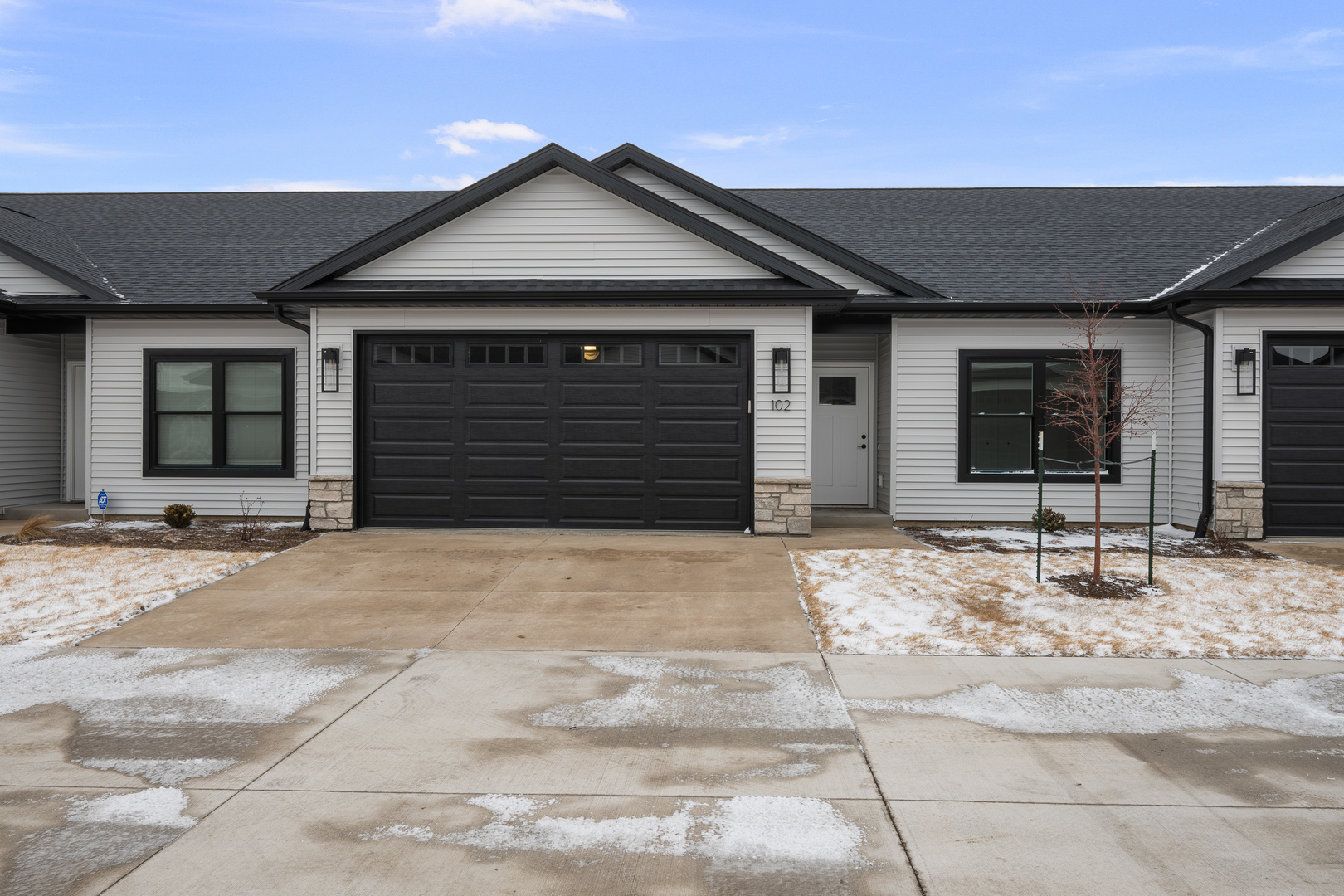 1875 Redbud Circle 102 Property Photo 34