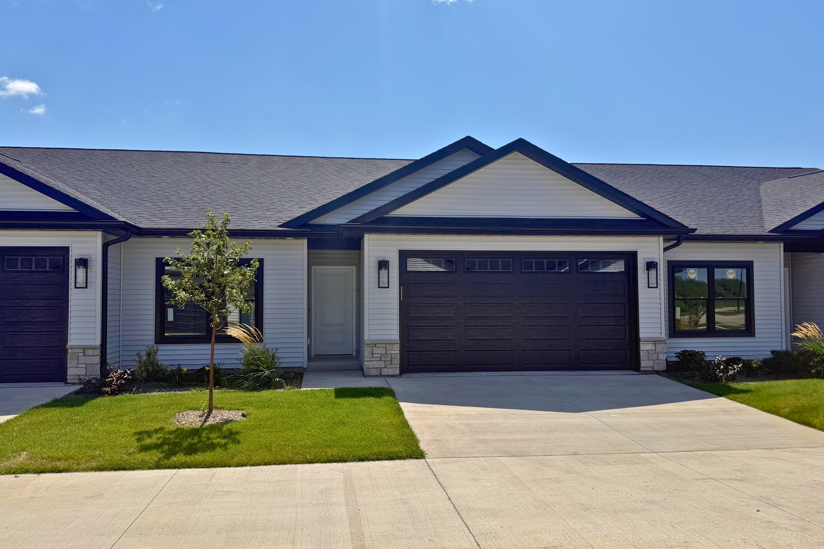 1867 REDBUD Circle 102