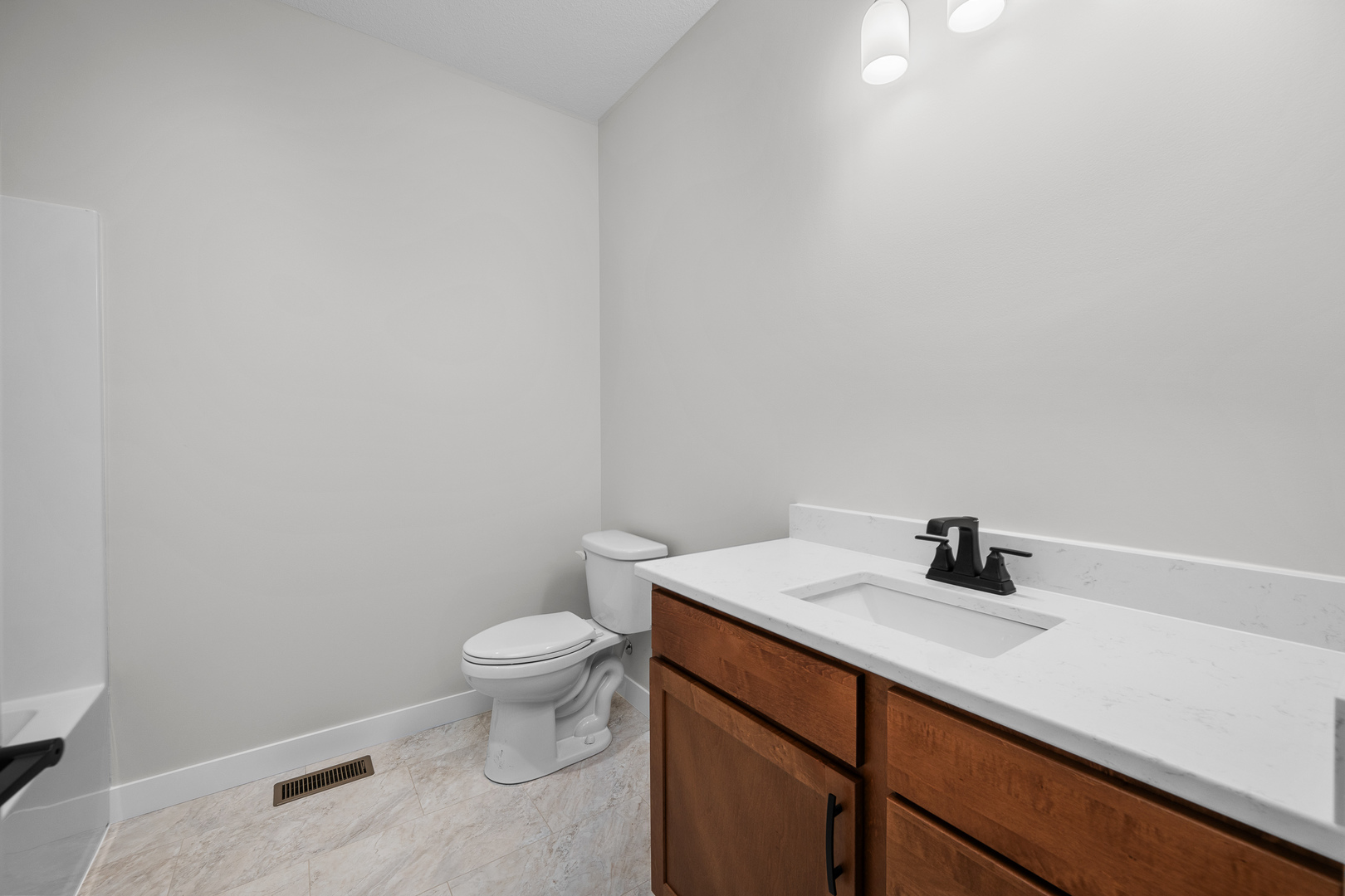 1867 Redbud Circle 103 Property Photo 12